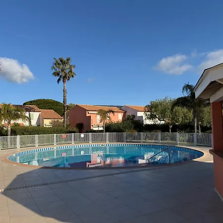 Nyaraló Mazet Avec Piscine Collective Le Lavandou